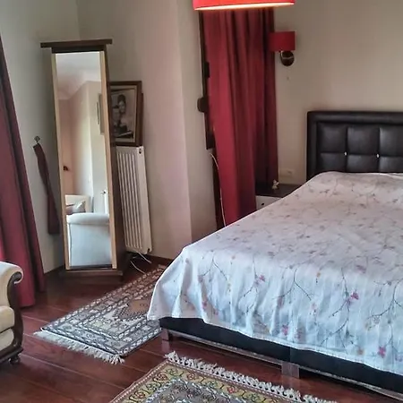 Mustakil Havuzlu * Marmaris